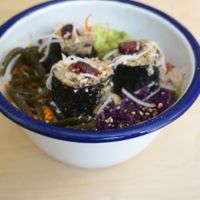 Maki bowl at Love Me Cru in Paris