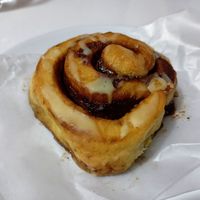 Cinnamon bun ♥ at La Vegana in Sevilla