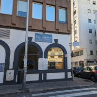 Street view from Calle Salado at La Vegana in Sevilla