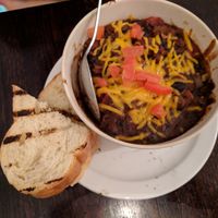 Citizen Chili with french bread at Citizen Eatery in Austin