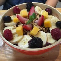 Açaí bowl at Cocolo in Kyoto