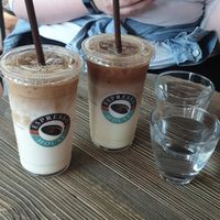 Oat milk iced lattes using oatly barista at Espresso House - Vesterbrogade in Copenhagen