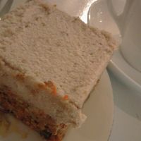 raw sugarless carrot cake at Quinta Verde in The Hague