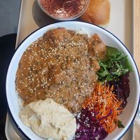 Lentil curry bowl at Season Square in Paris