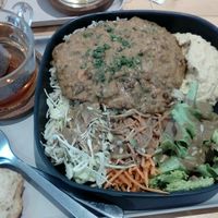 Bol satay – 11,50 € at Season Square in Paris