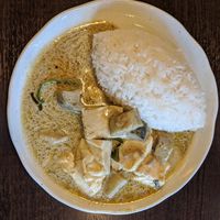 Green curry with tofu instead of chicken at Rod Dee in Zama