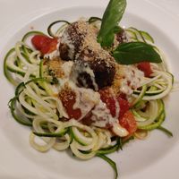 Zucchini noodles and meatballs made of mushroom and nutts at Veganerie - Ratchathewi in Bangkok