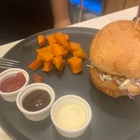 Pulled pork burger at Veganerie - Ratchathewi in Bangkok