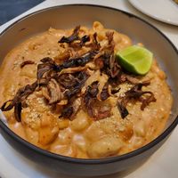 Tom Yam Mac and cheese - love! at Veganerie - Ratchathewi in Bangkok