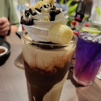 Banana peanutbutter smoothie at Veganerie - Ratchathewi in Bangkok