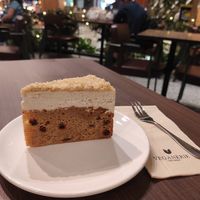 Carrot cake at Veganerie - Ratchathewi in Bangkok