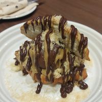 Dubai chocolate croissant at Veganerie - Siam Paragon in Bangkok