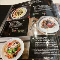 breakfast bowls at Veganerie - Ratchathewi in Bangkok