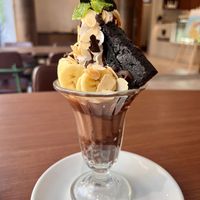 Death by chocolate sundae   at Veganerie - Ratchathewi in Bangkok