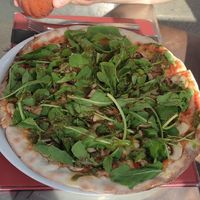 Funghi all pesto pizza with vegan cheese at Pizzeria Verace in Santiago