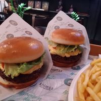 Fritas para acompanhar at Ahimsa Burgers in Florianopolis