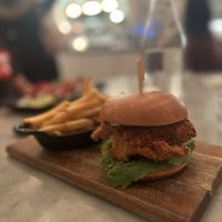 Burger pleurotes   at LOV - McGill in Montreal