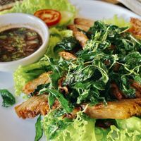 Chicken with spicy dip at Vegan Heaven in Chiang Mai