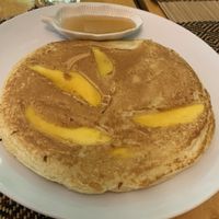 Mango pancake y sirope de ágave  at Vegan Heaven in Chiang Mai