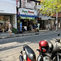 Vegan Heaven in Chiang Mai! A must visit! #Veganuary at Vegan Heaven in Chiang Mai