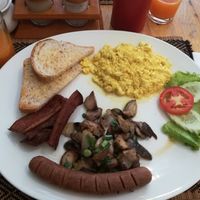 Brunch at Vegan Heaven in Chiang Mai