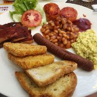 Vegan breakfast with egg, sausage, hash brown and bacon 🍳🥓 at Vegan Heaven in Chiang Mai