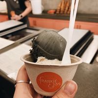 Salted Caramel Ash / California Cabin at Frankie & Jo's - Capitol Hill in Seattle