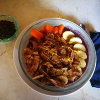 Smoothie bowl with extra coco nibs at Sayuri Healing Food in Ubud