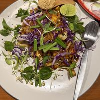 veganes Pad Thai (ohne Ei)  at Happy Veggie in Koh Lanta