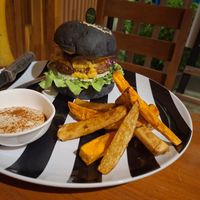Veggie burger at Happy Veggie in Koh Lanta