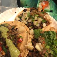 Suadero/alambre tacos at Veganisimo Loncheria in Mexico City