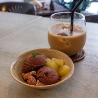Chocolate ice cream (a bit icy) with soy latte at Saborami in Okinawa