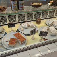  at Jay & Joy in Paris