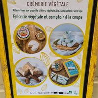  at Jay & Joy in Paris