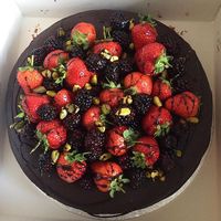 Vegan and gluten free chocolate cake at Cascara in Bath