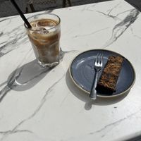 Iced decaf latte and Rocky Road Biscoff  at Cascara in Bath