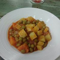 Potatoes with sause and veggies at Vegan Istanbul in Istanbul