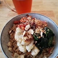 Riz complet, houmous de betterave, choux-fleur grillé, épinard etc. at BOL Porridge Bar in Paris