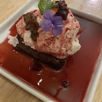 Brownie com sorvete  at Mantra Gastronomia e Arte in Porto Alegre