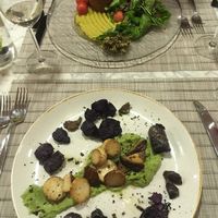 king oyster mushrooms with truffle and tempeh&strawberry at Alive in Vilnius