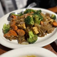 Pad see eaw - thick rice noodles with tofu   at Thai Palms in Desert Hot Springs