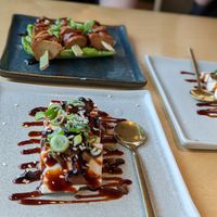 Hiyayakko and Seitan Yakitori at MakiMaki Sushi Green in Cologne