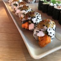 No:40 mit gebackener Süßkartoffel und Frischkäse (geschmacklich eher süß)   at MakiMaki Sushi Green in Cologne