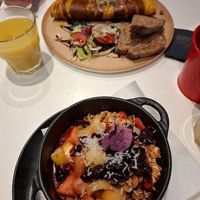 Vegan omelette and acai bowl at Coffee&Cake in Zadar