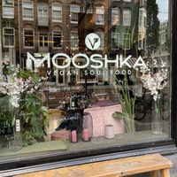 I just took a picture outside, I was distracted by the friend I had dinner with and I forgot to take pics of the food  at Mooshka in Amsterdam