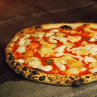 Vegan margherita at Le Agavi in Trieste