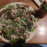 Rocket leaves & steak salad and "Very berry" drink at Four One Six (416) in Tel Aviv