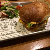 Bun me at Four One Six (416) in Tel Aviv