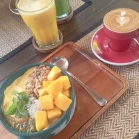 Mango Bowl 👌 at Reform Kafe in Chiang Mai
