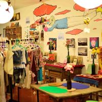 Inside, tables where to eat plus handcraft shop at Corazon Verde in Trujillo